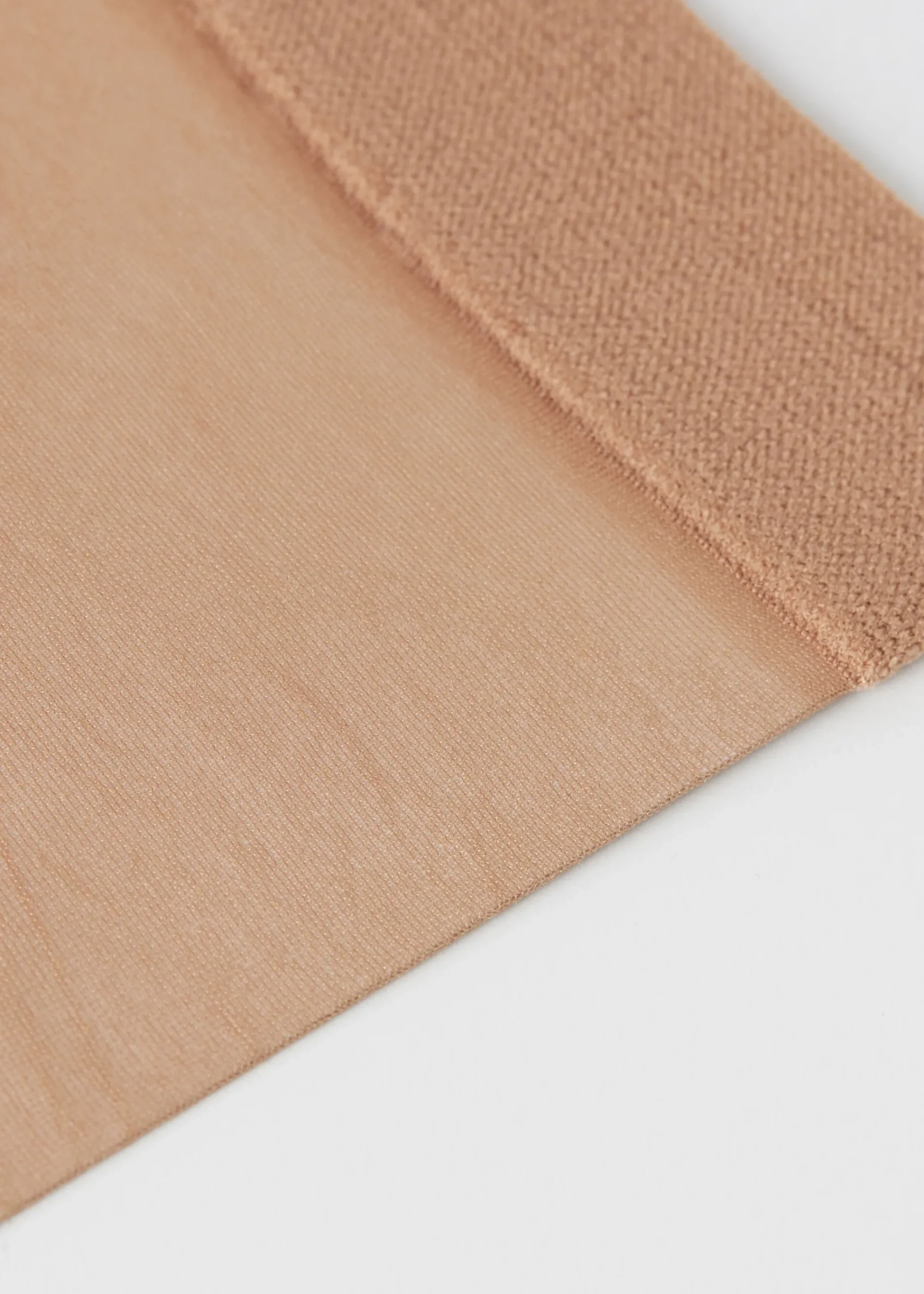 Sheer Socks^Calzedonia 20 Denier 3/4 Length Sheer Socks 009 - Nude 6 - Elisir/Caramel