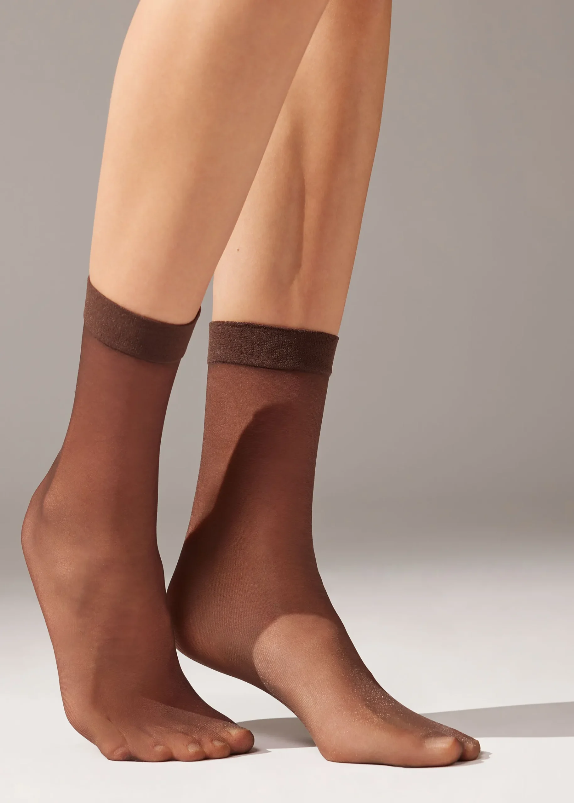 Short Socks^Calzedonia 20 Denier Sheer Socks 038 - Nude 11 - Moka