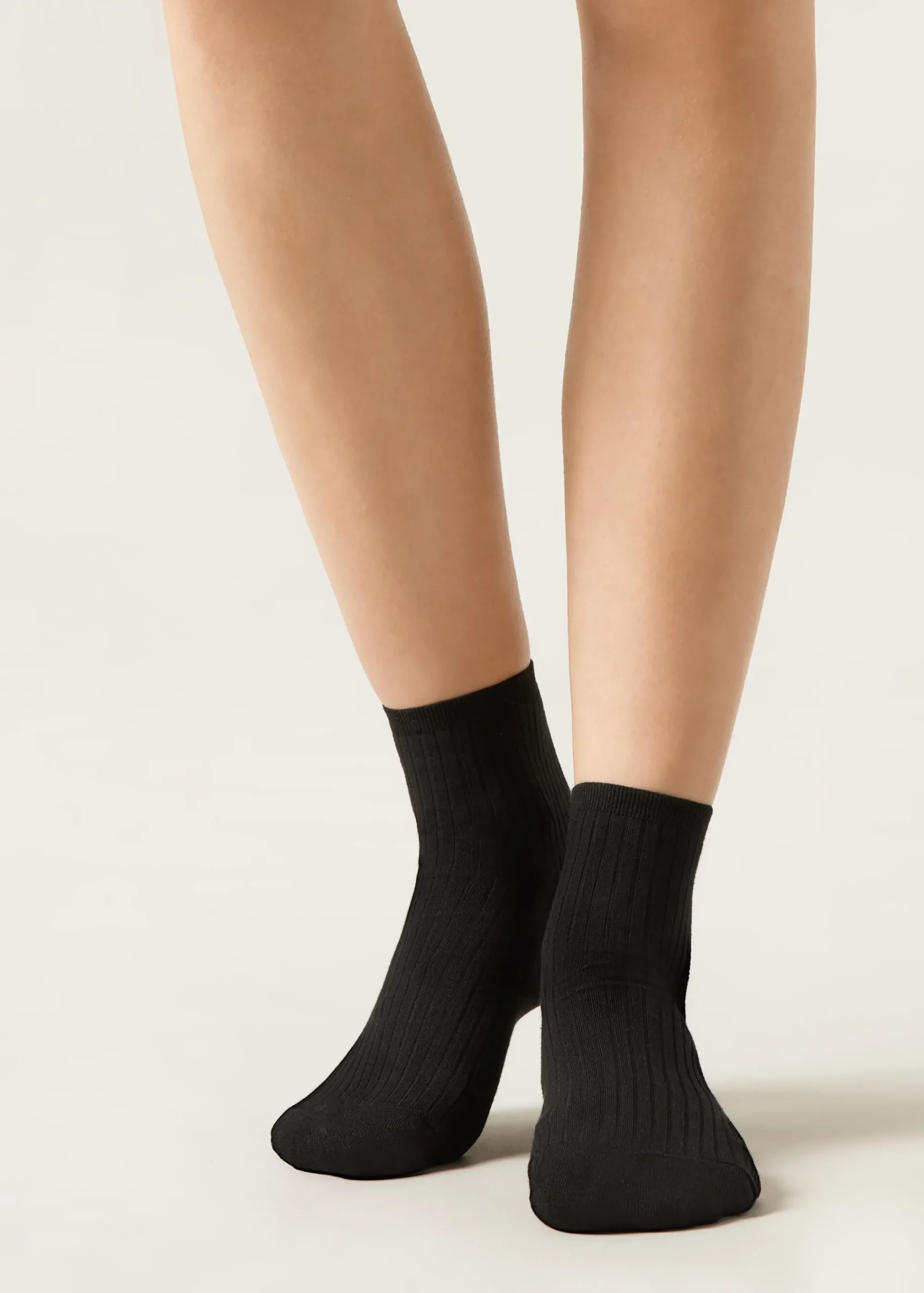 Short Socks^Calzedonia Ribbed Short Socks 019 - Black