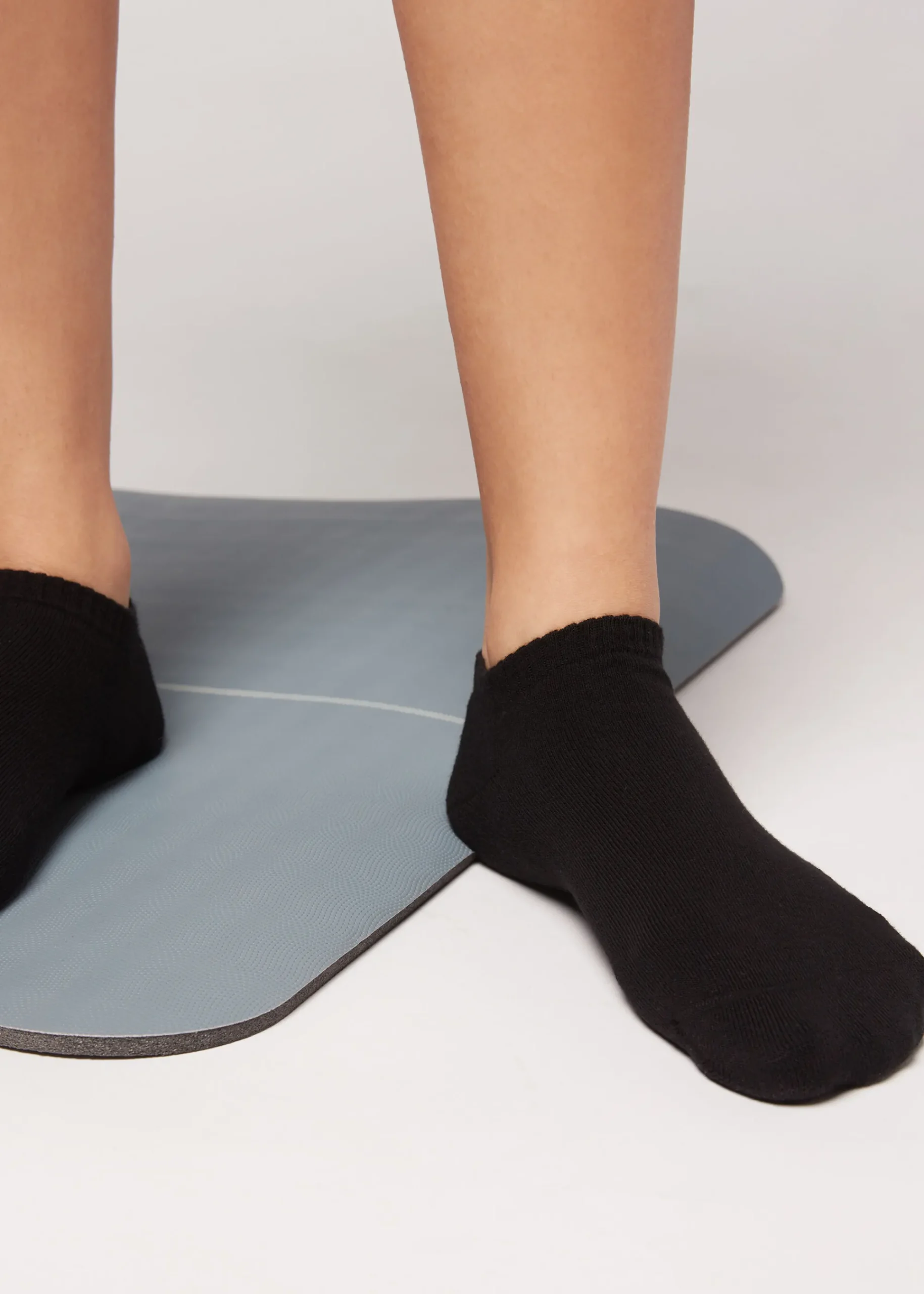 No-Show^Calzedonia Unisex Cotton Sports No-Show Socks 019 - Black